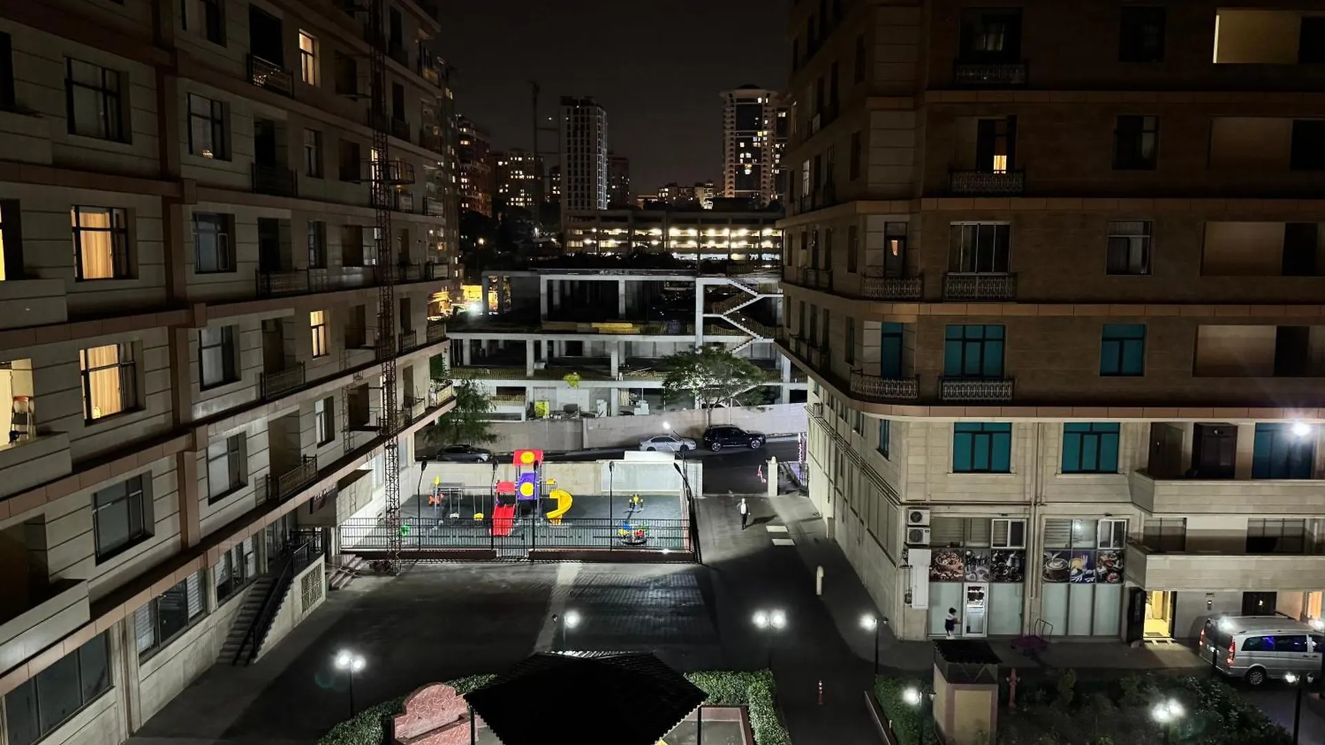 Baku Central Apartments Azerbaijan